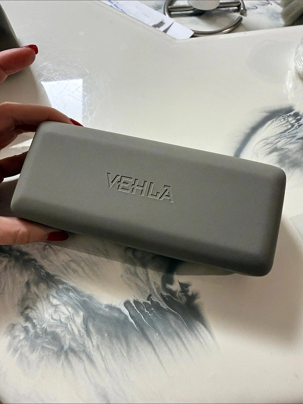VEHLA Eyewear Case in White & Black Like New